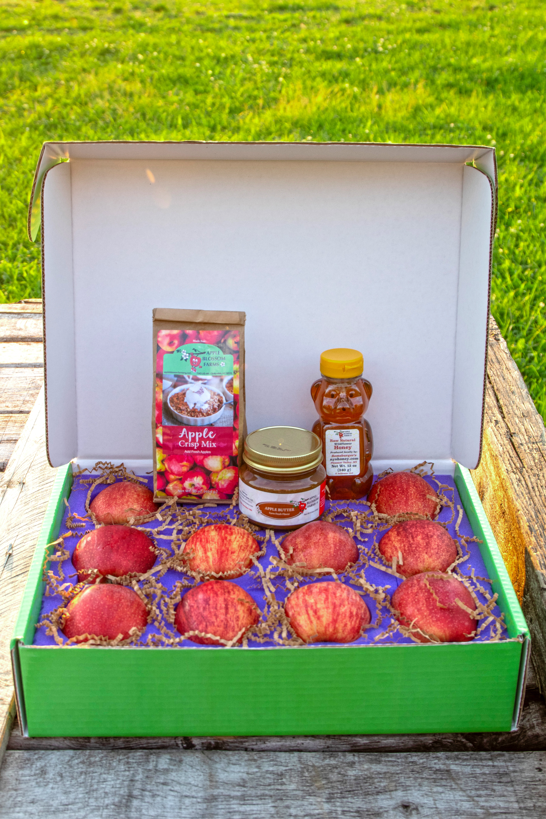 Farm Fresh Box | Fan Favorite Gift Box | Apple Blossom Farms